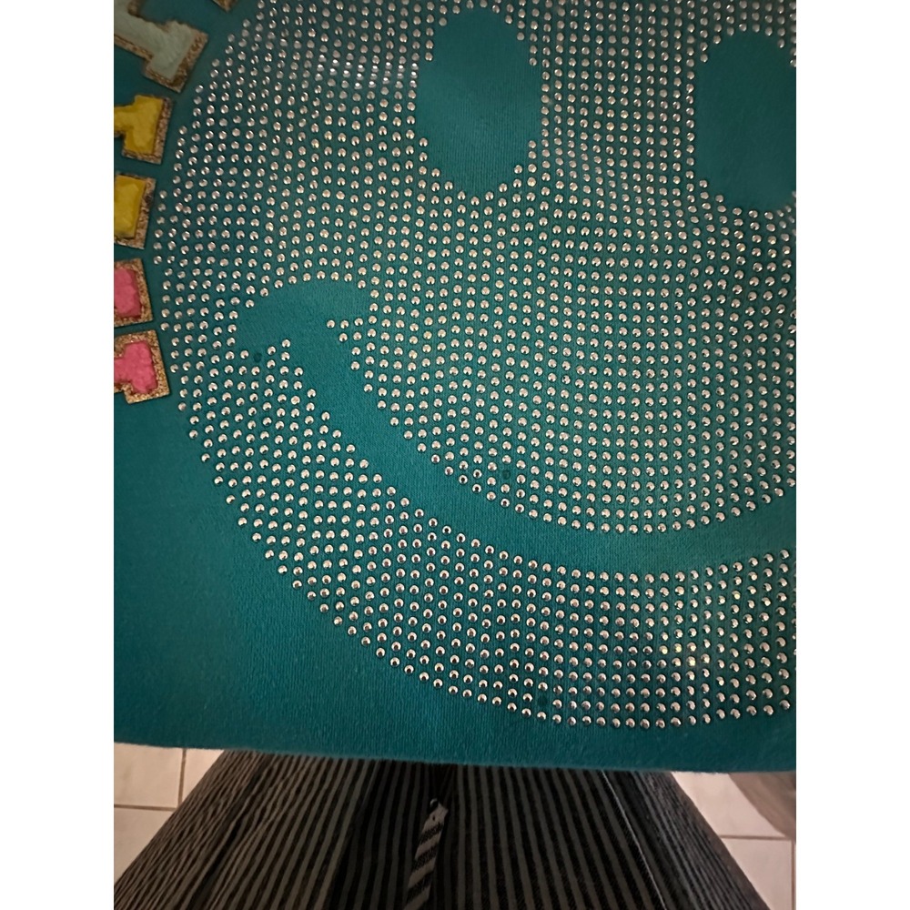 Judith March Happy Mama Rhinestone Smiley Sweatshirt M Teal Cropped - Picture 6 of 6